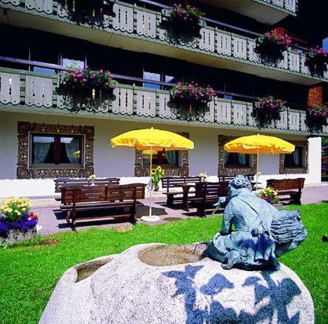 Sporthotel Krone Schoppernau Buitenkant foto