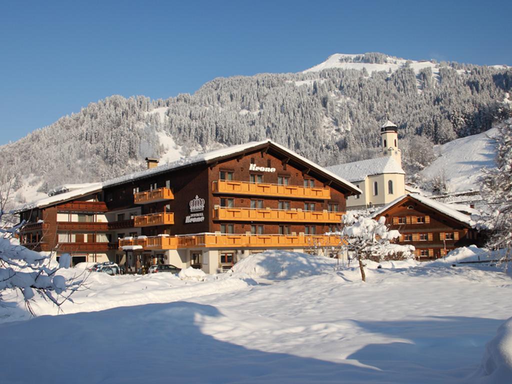 Sporthotel Krone Schoppernau Buitenkant foto